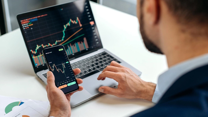Fiducia Vaultix Piattaforma di Trading